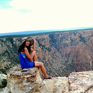 Meet your Posher, Ploy